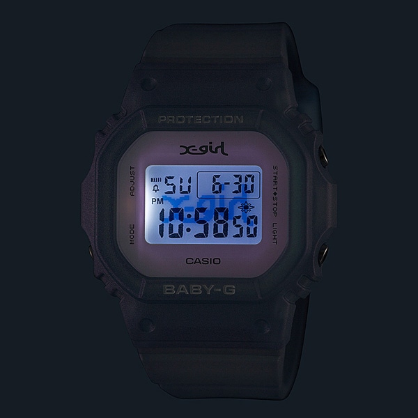 CASIO　 Baby-G X-girl コラボ　BGD-565XG-2JR12000円でお願い致します