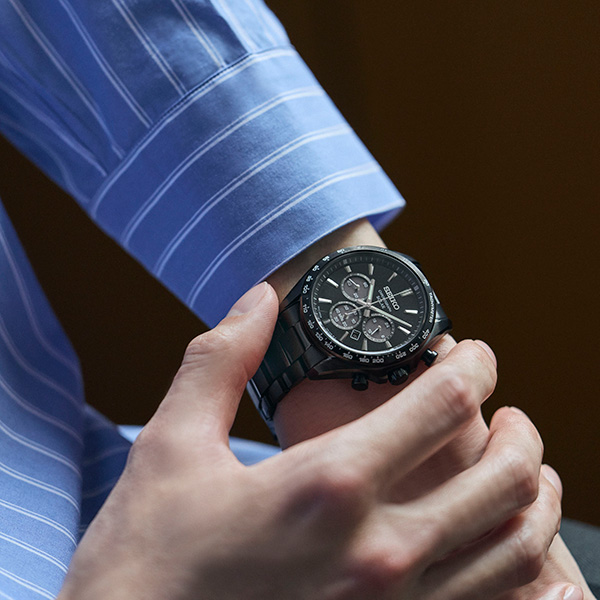 オールブラック