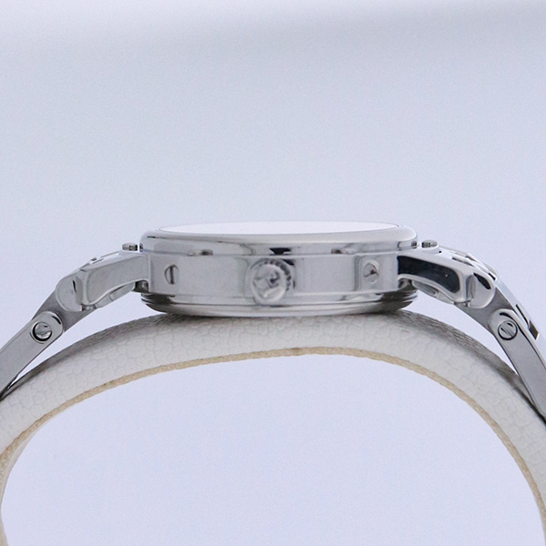 ホワイトダイヤル/シルバー