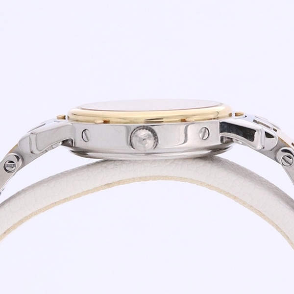 ホワイトダイヤル