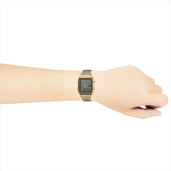 新品同様 Q TIMEX Reissue Digital LCA 時計 腕時計(デジタル) 
