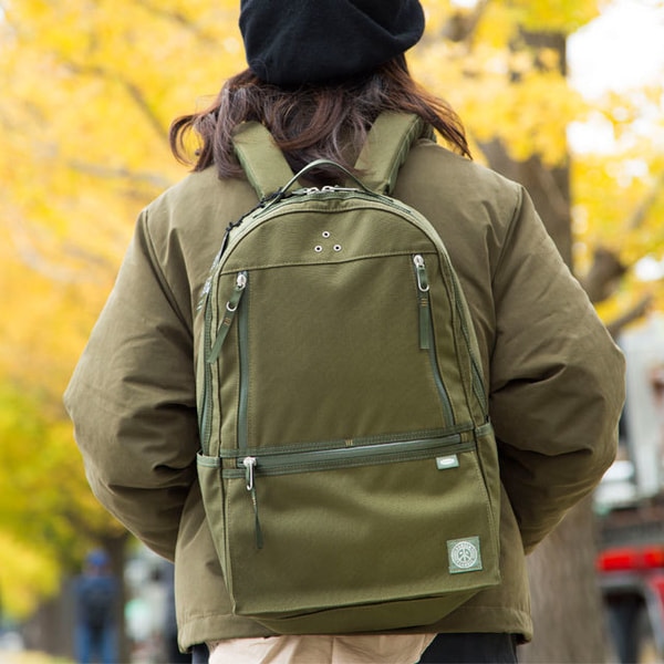 Porter Classic Newtonbag ニュートンバッグ Newton City Rucksack リュック オリーブ Pc 050 10の通販 Collectors ヌーヴ エイオンラインストア