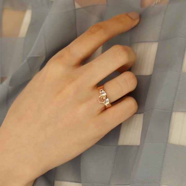 ピンクゴールド