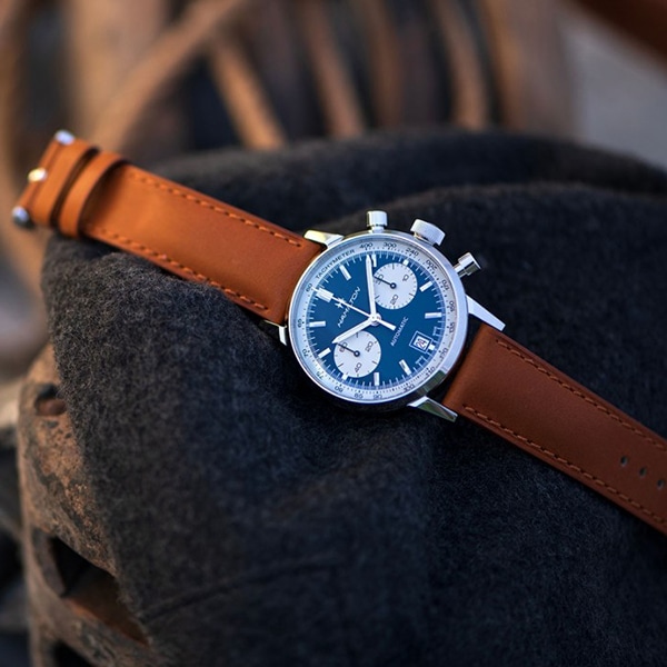 ブラウンブルー