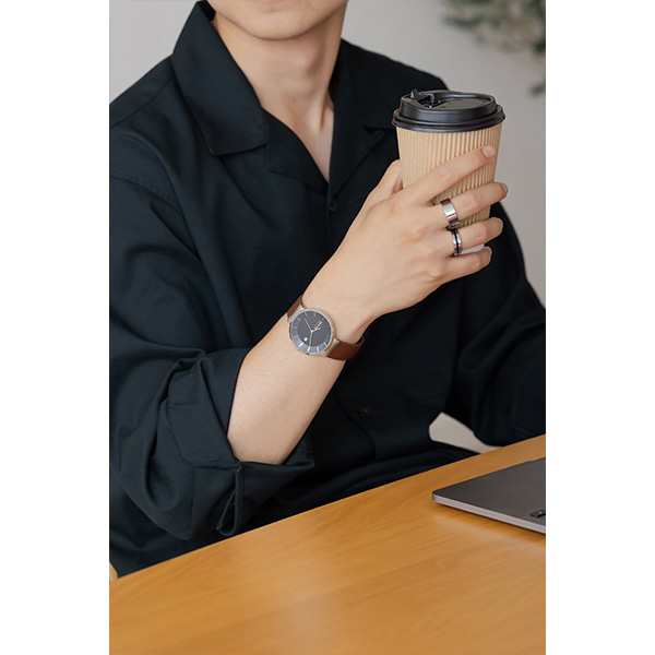 ネイビー×シルバー