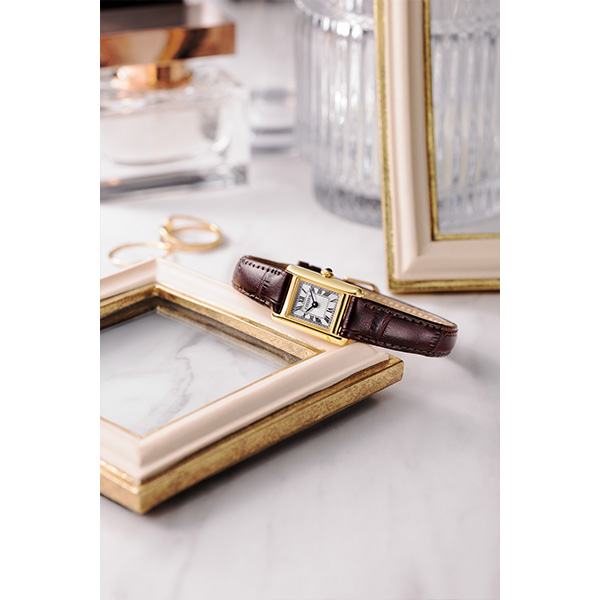 イエローゴールド