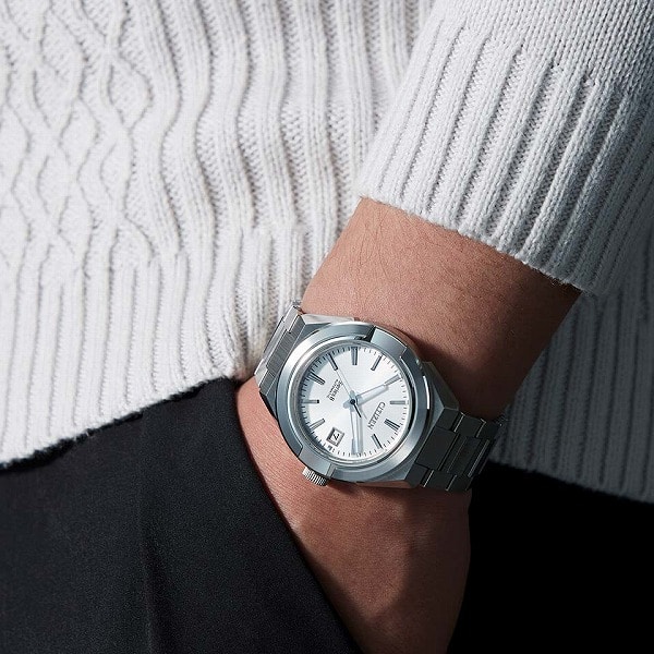 シルバー×ホワイト