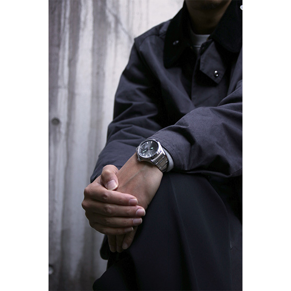 オンラインストア限定（シルバーグレー）