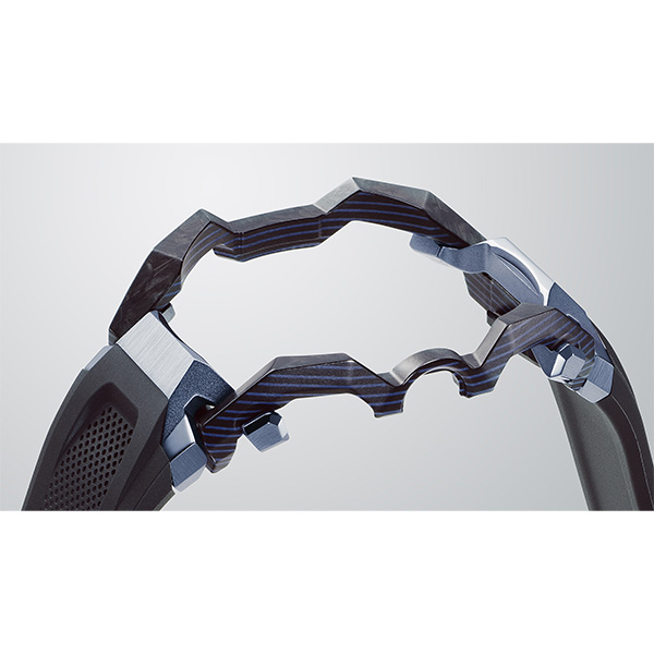 ブラック/ブルーレッド