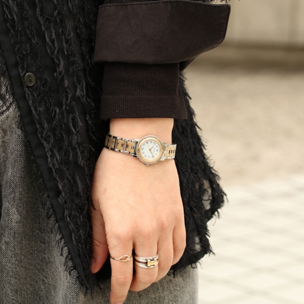 ホワイトダイヤル