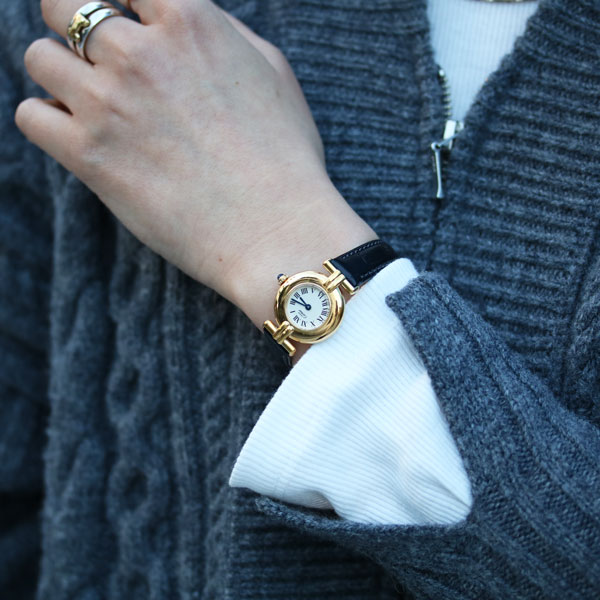 ゴールド/ブラック