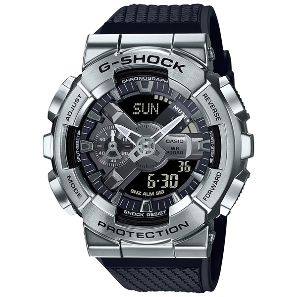美品　G-SHOCK GA-110 腕時計　防水　耐衝撃構造　ブラック