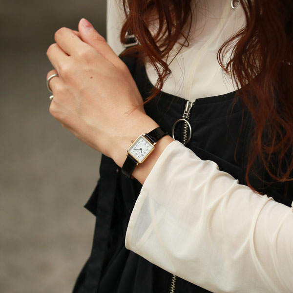 Tiffany&Co. ヴィンテージ ティファニー レクタンギュラー 14K クォーツ 中古 レディース 1990年代