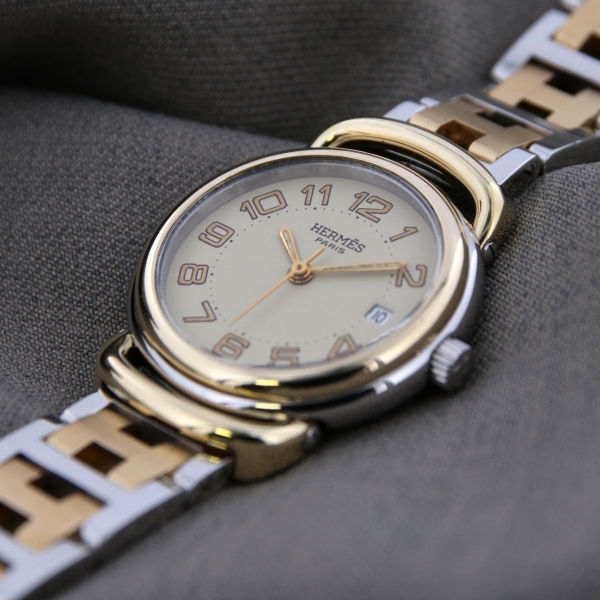 HERMES - 仕上済 - ヴィンテージ エルメス プルマン PU2.240 クォーツ 中古 レディース 1990年代