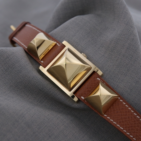HERMES ヴィンテージ エルメス メドール ME2.210 クォーツ 中古 レディース 1990年