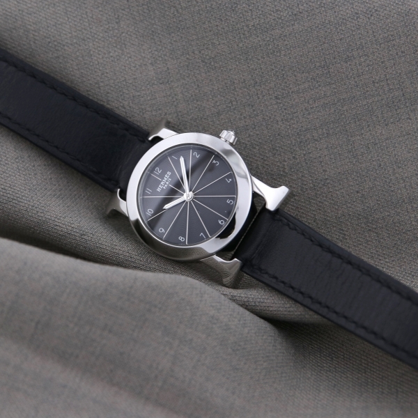 HERMES ヴィンテージ Hウォッチ ラ・ロンド HR1.210 クォーツ 中古 レディース 2000年代