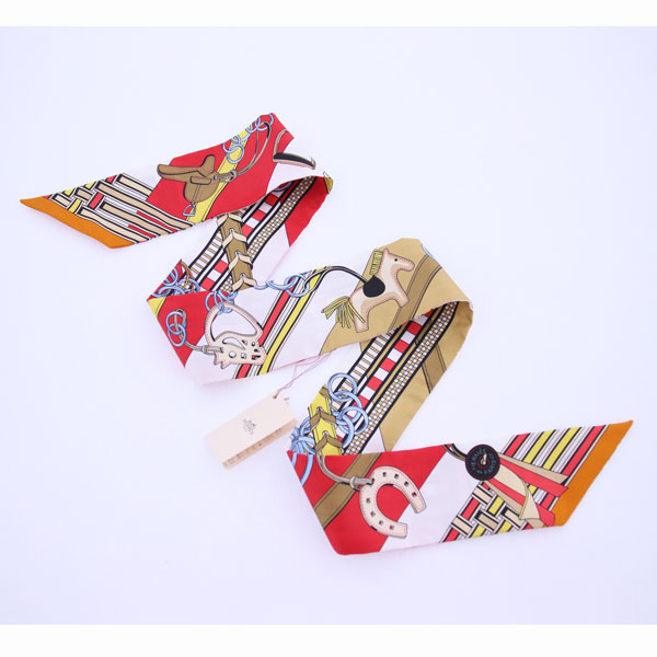 HERMES エルメス ツイリー 中古