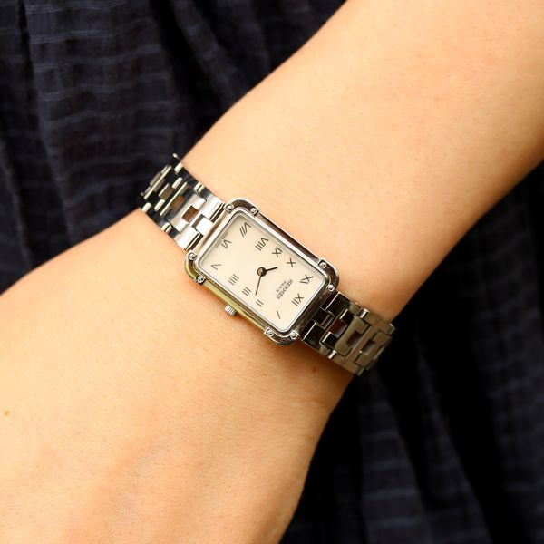 HERMES ヴィンテージ エルメス クロアジュール CR2.210 ホワイトシェル クォーツ 中古 レディース 2000年代