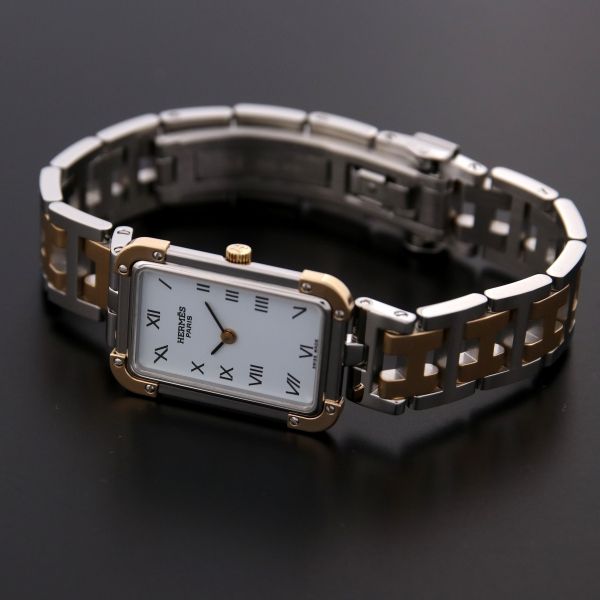 HERMES - 仕上済 - ヴィンテージ エルメス クロアジュール CR1.220 ホワイト クォーツ 中古 レディース 2000年代