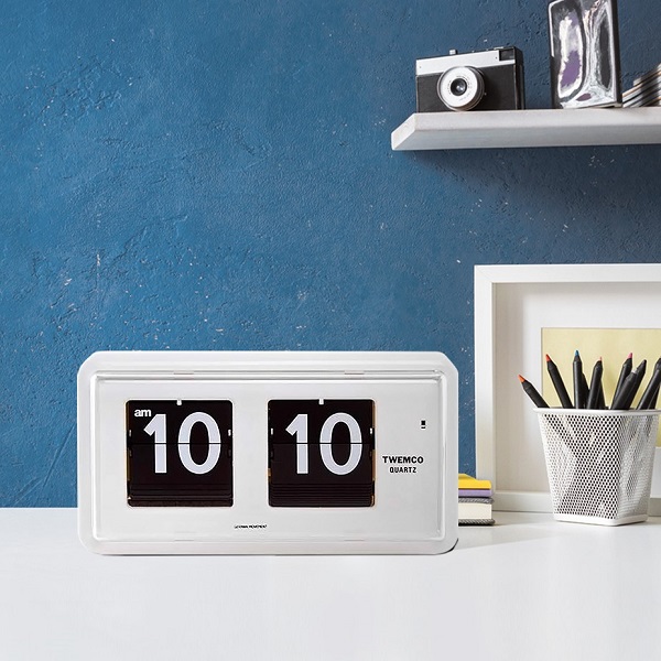 ”パタパタ時計”として親しまれているフリップ式クロックの専門メーカー【TWEMCO】の取り扱いを開始いたしました。
